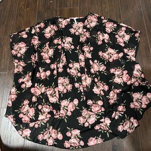 Live 4 Truth Black Floral Open-Front Tunic with Pink Roses